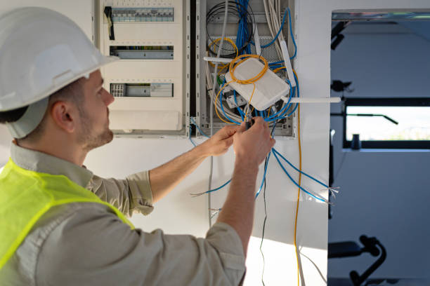Best Licensed Electrician  in Laurel, MT
